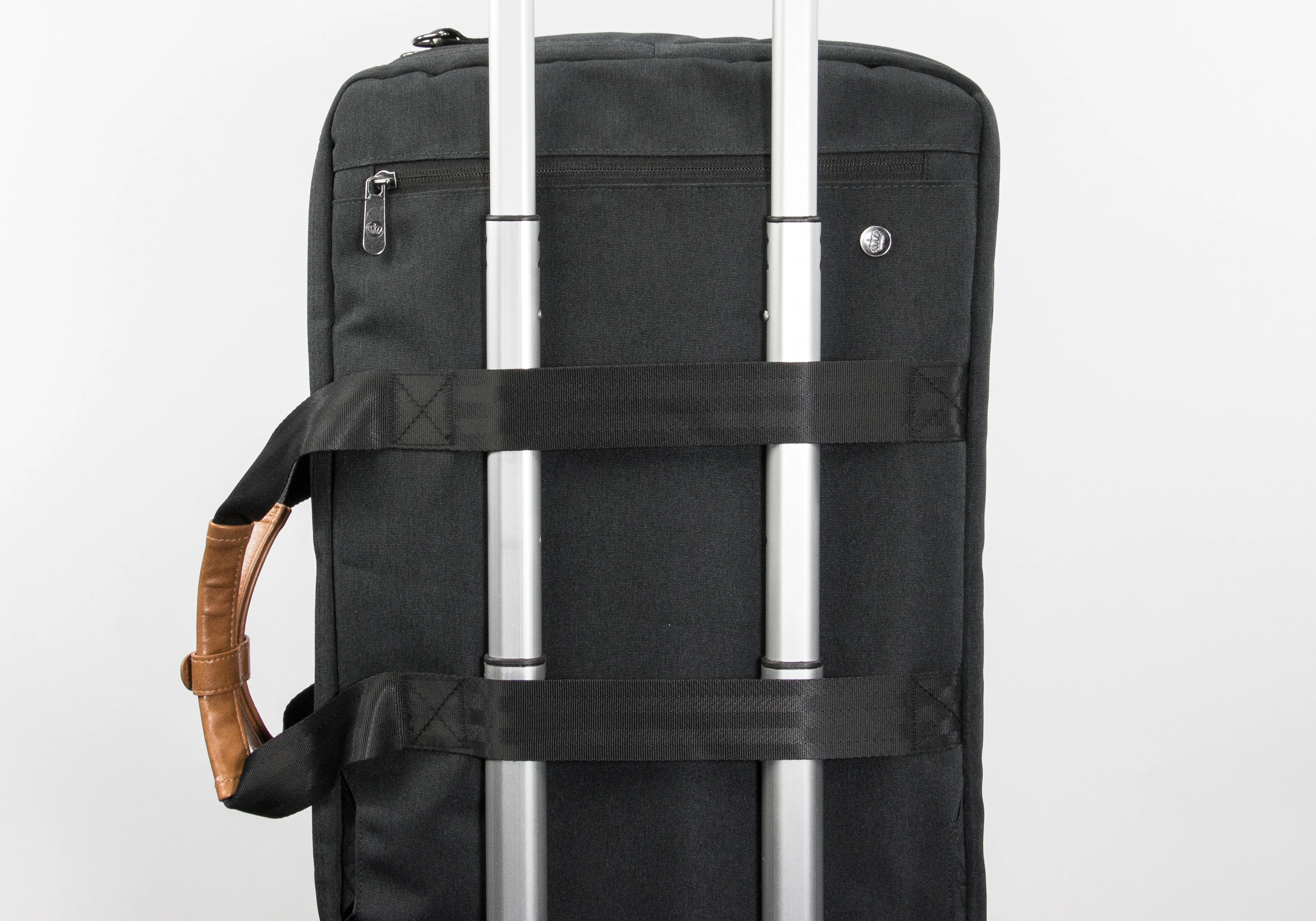 PKG Trenton 31L Messenger | Backpack